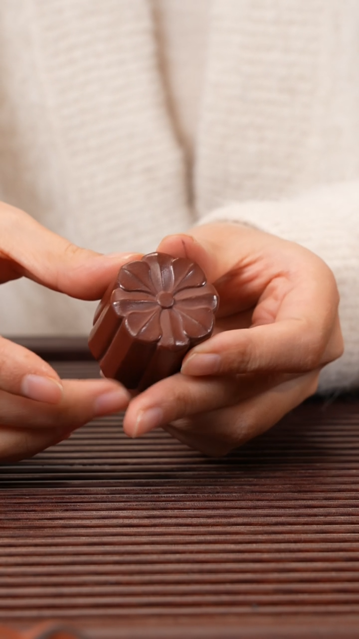 【闪购商品】紫砂茶宠月饼盖置