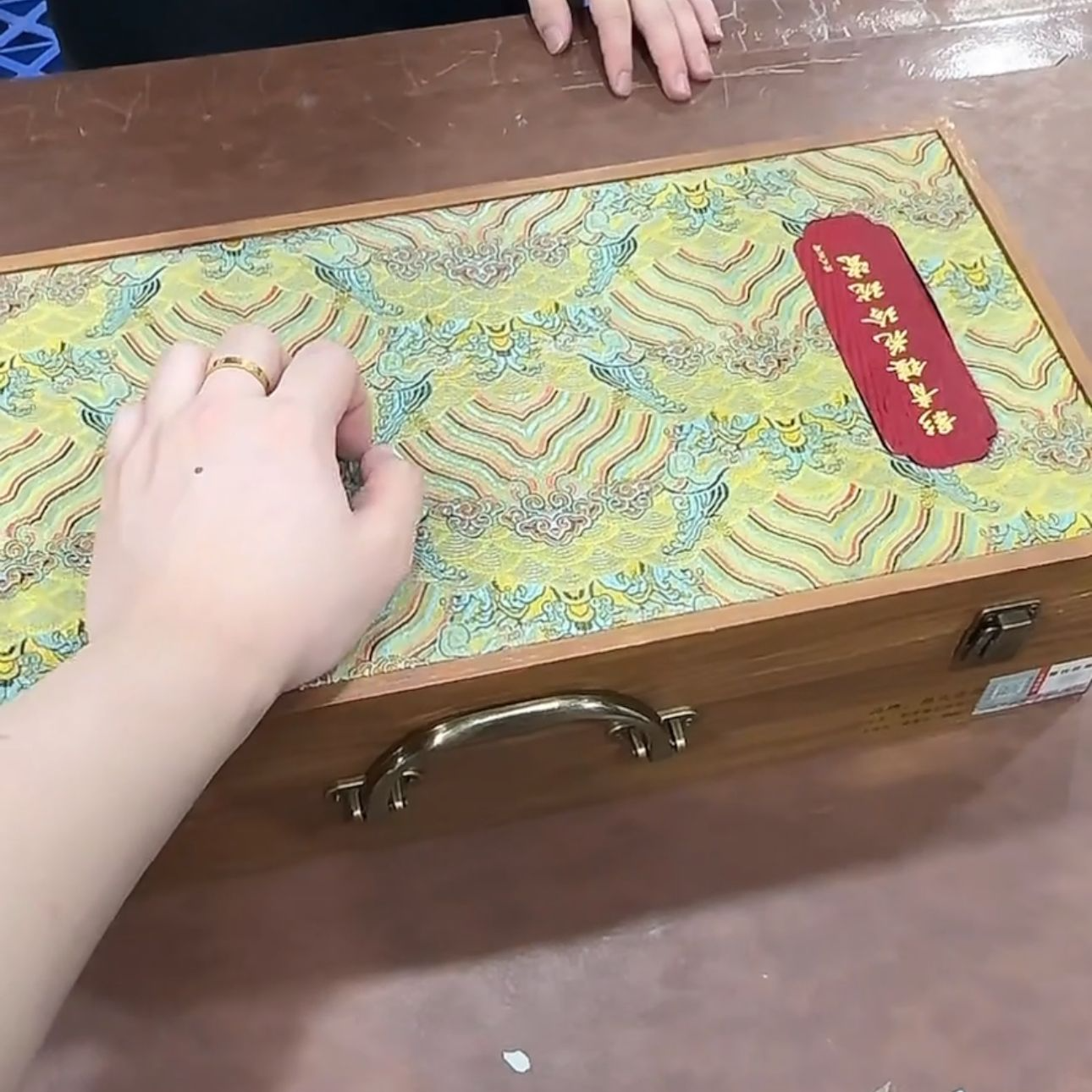 【闪购商品】刺绣礼盒竹节盖碗玲珑瓷套装家用新中式轻奢