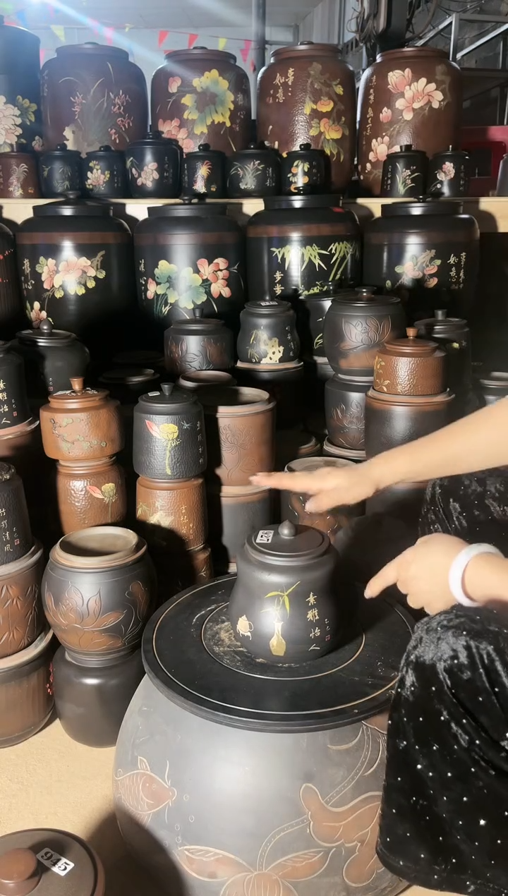 【闪购商品】壶瑕疵茶叶罐 小葫芦荷花 927