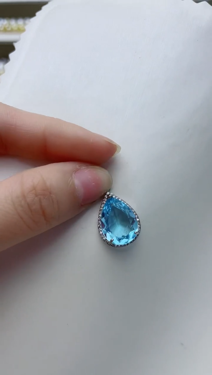 【闪购商品】托帕石颈饰银S925镶嵌A73