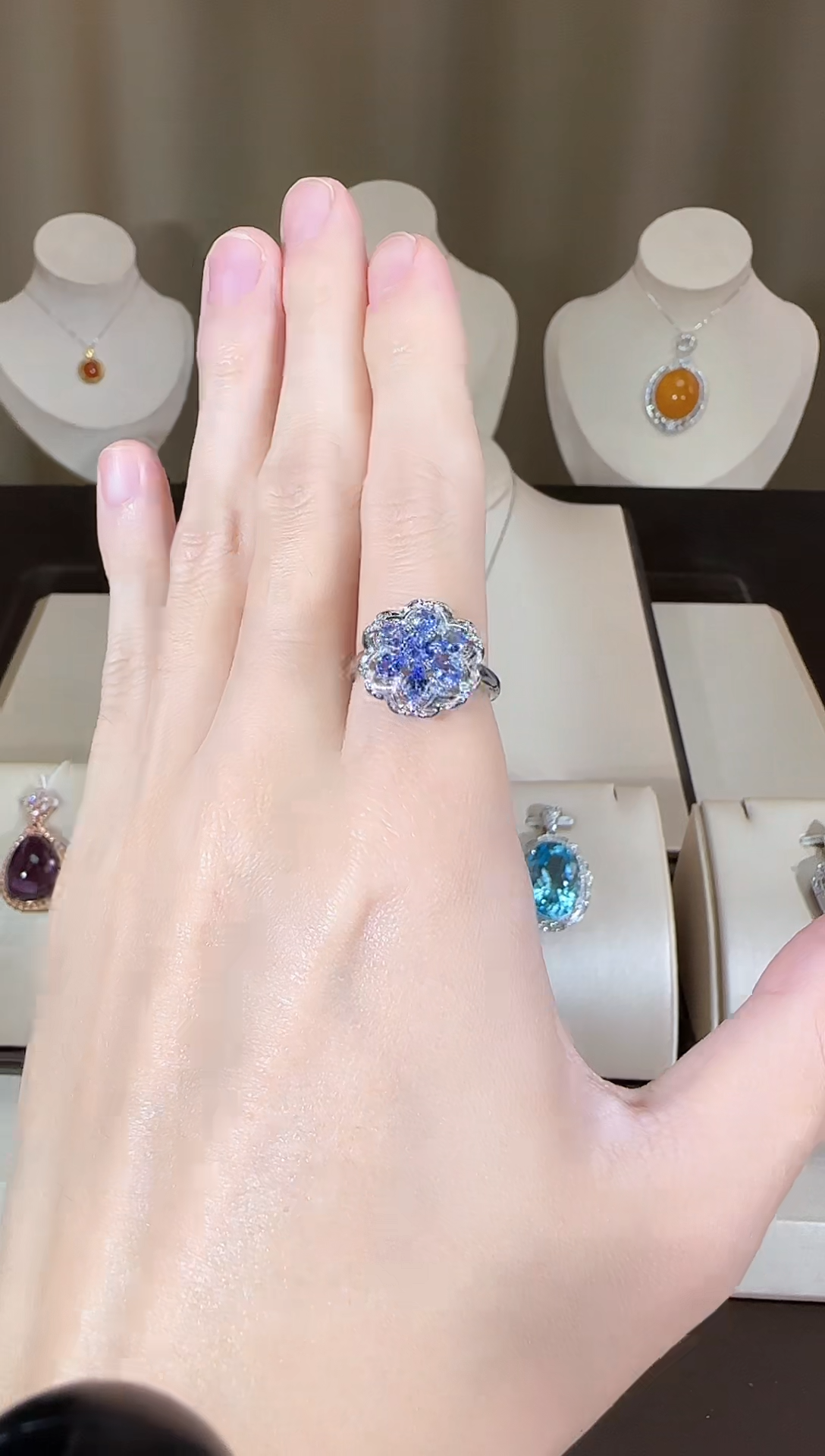 【闪购商品】坦桑石戒指银S925镶嵌设计款