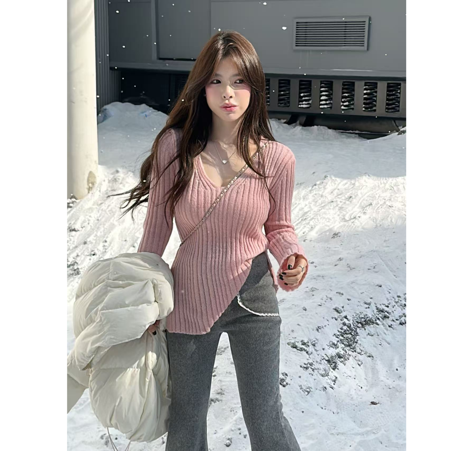 【HuiHui】东大门打底休闲毛针织衫秋冬V领长袖上衣（L0349）