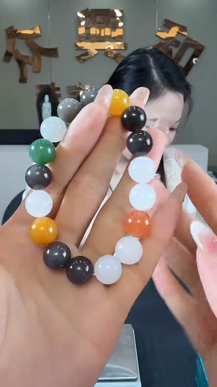 【闪购商品】和田玉手串未镶嵌多宝手串