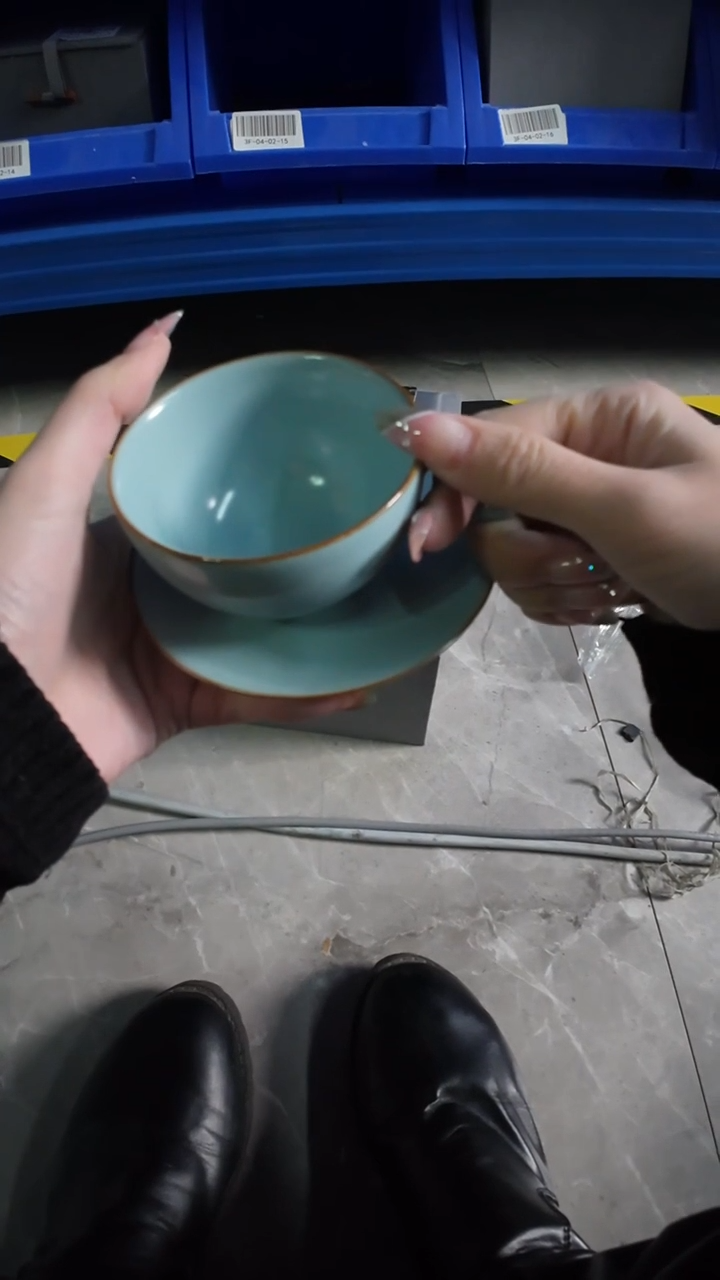 【天蓝】【汝窑宋朝杯+杯垫】【13西泠礼盒】