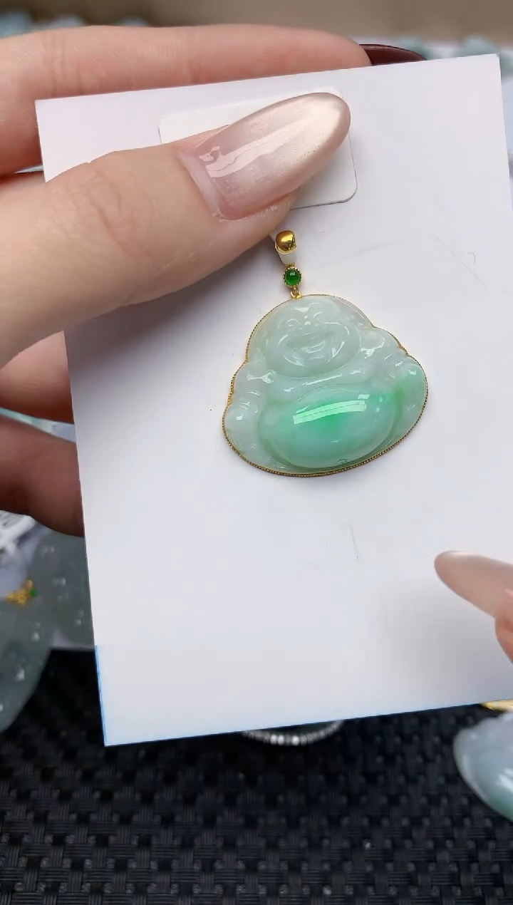 【闪购商品】翡翠颈饰18K金镶嵌天然翡翠a货