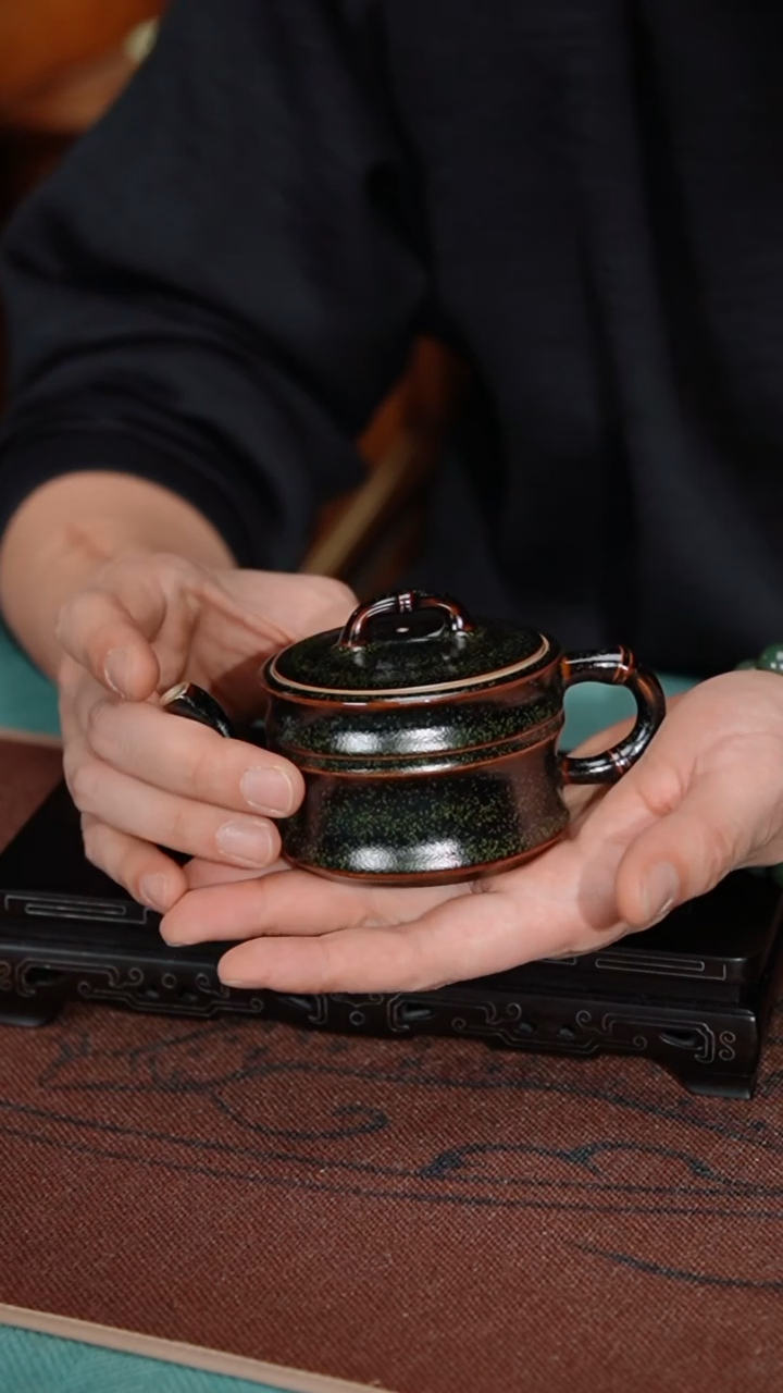 【闪购商品】112-1竹节壶（乌金釉）