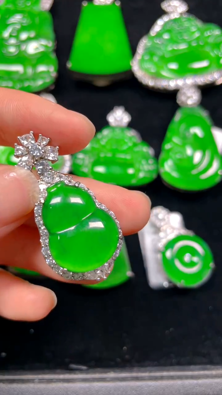 【闪购商品】翡翠吊坠(不含链)银S925镶嵌吊坠