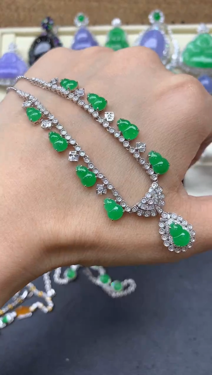 【闪购商品】翡翠颈饰18K金镶嵌667-中国好珍宝