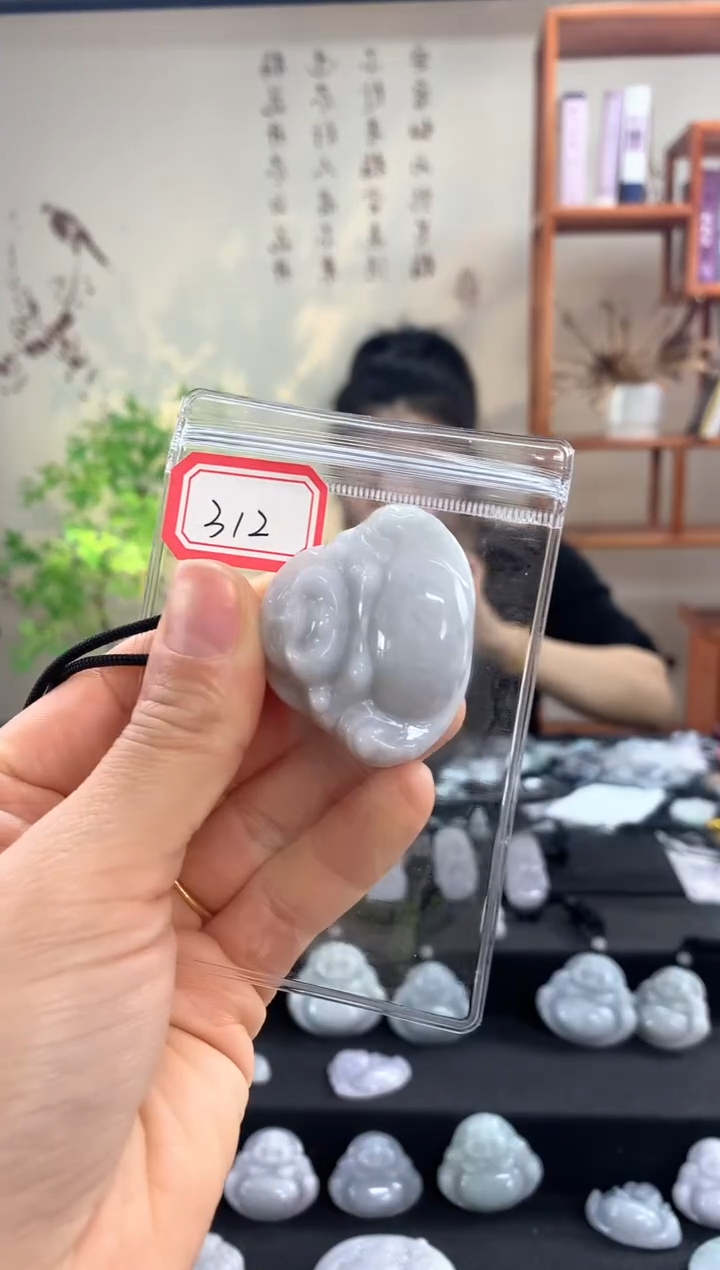 【闪购商品】翡翠颈饰未镶嵌佛公 312