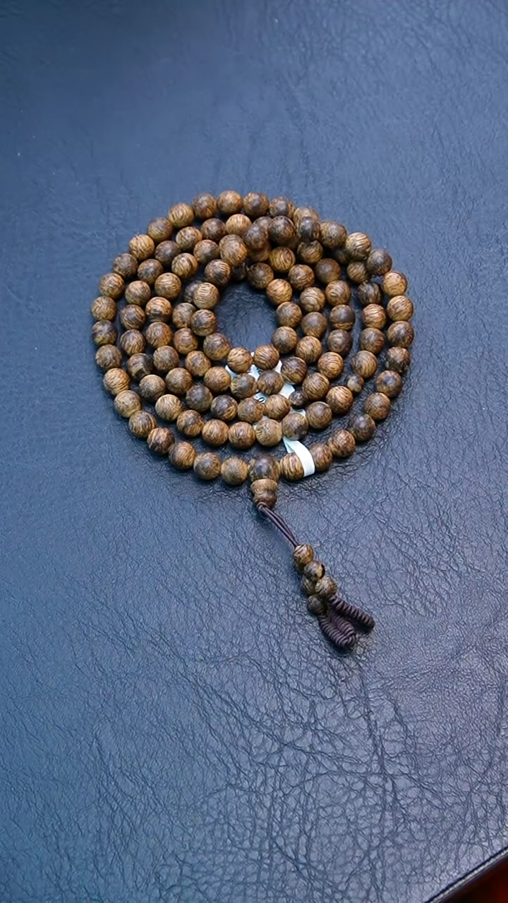 【闪购商品】沉香手串0.7*108文莱黑棋多圈21克+