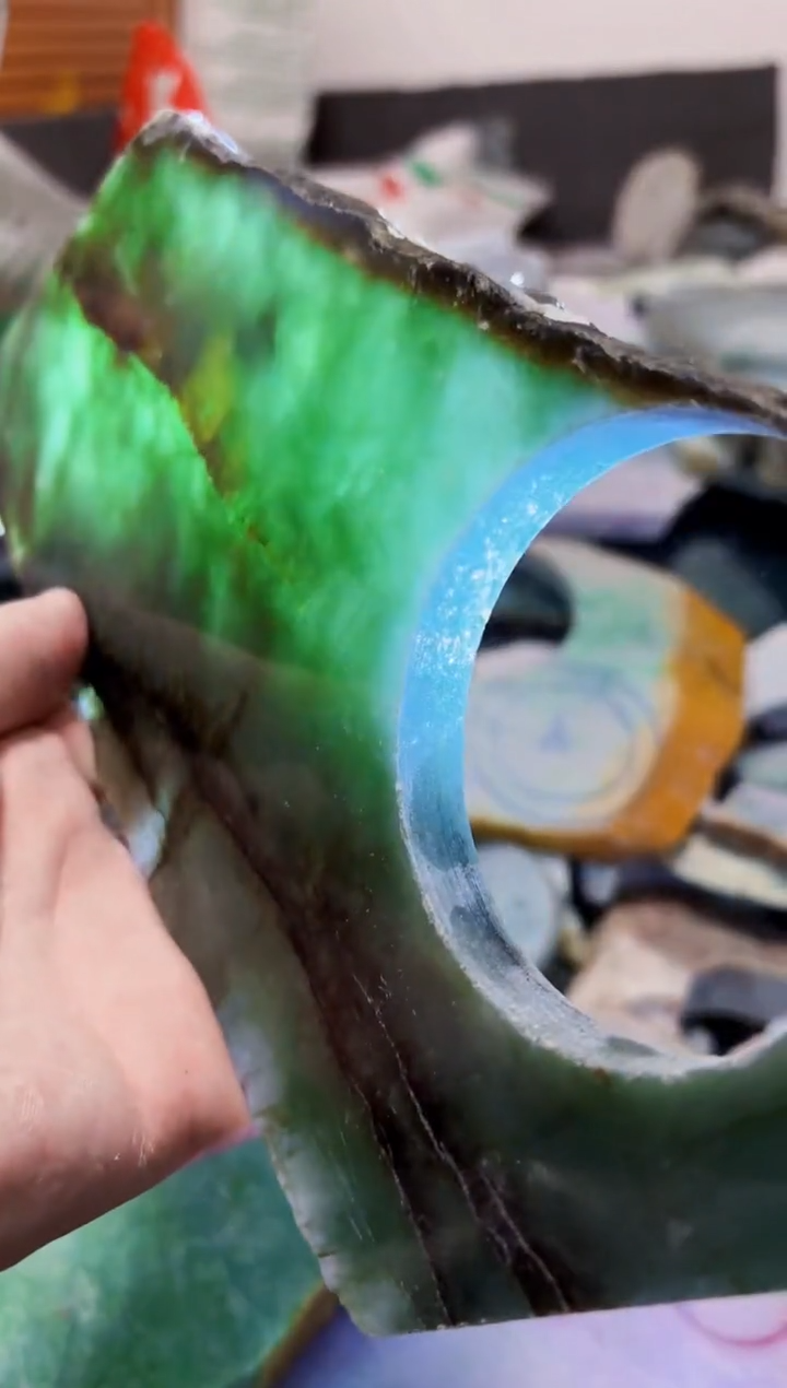 【闪购商品】翡翠颈饰未镶嵌A货白谭1828