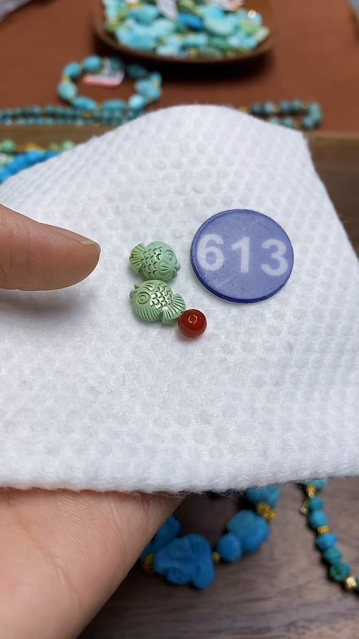 【闪购商品】玛瑙/玉髓雕刻件未镶嵌613