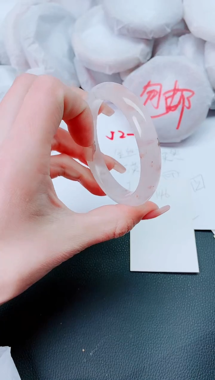 【闪购商品】石英质玉手镯未镶嵌J146-59-60