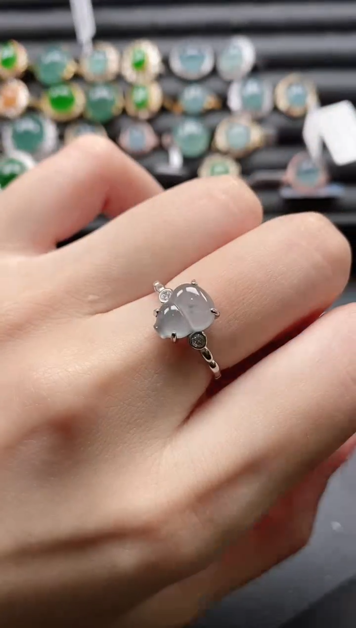 【闪购商品】翡翠戒指银S925镶嵌51511