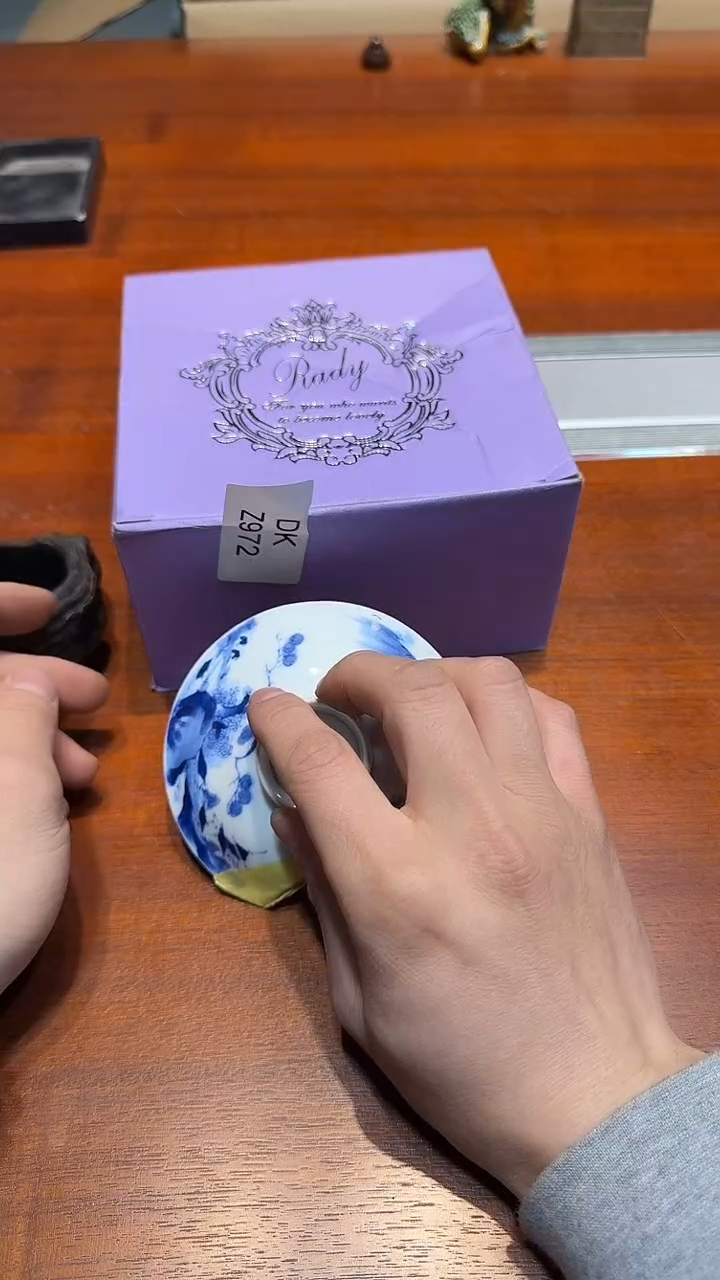 瓷片?***?哈哈哈哈哈哈972