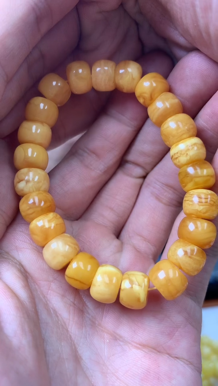 【闪购商品】蜜蜡裸石未镶嵌手串