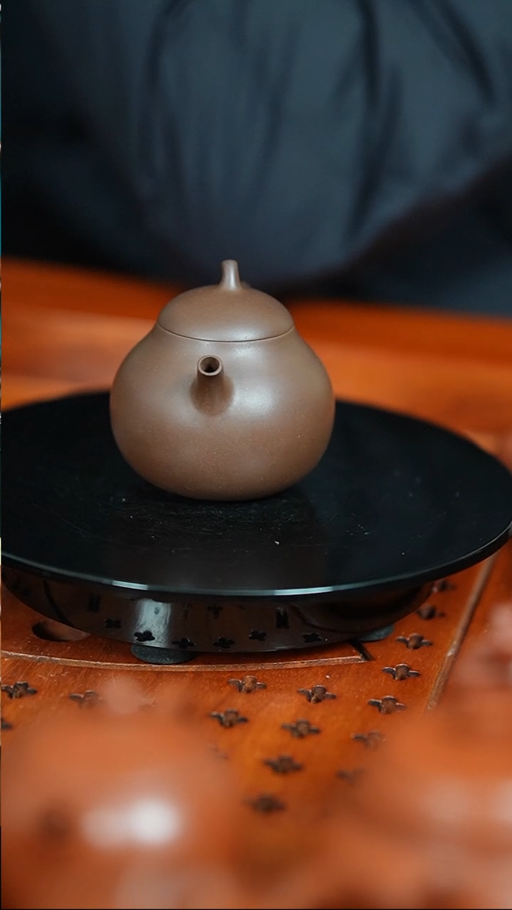 【闪购商品】紫砂茶宠革泥茄瓜薄胎内推120cc