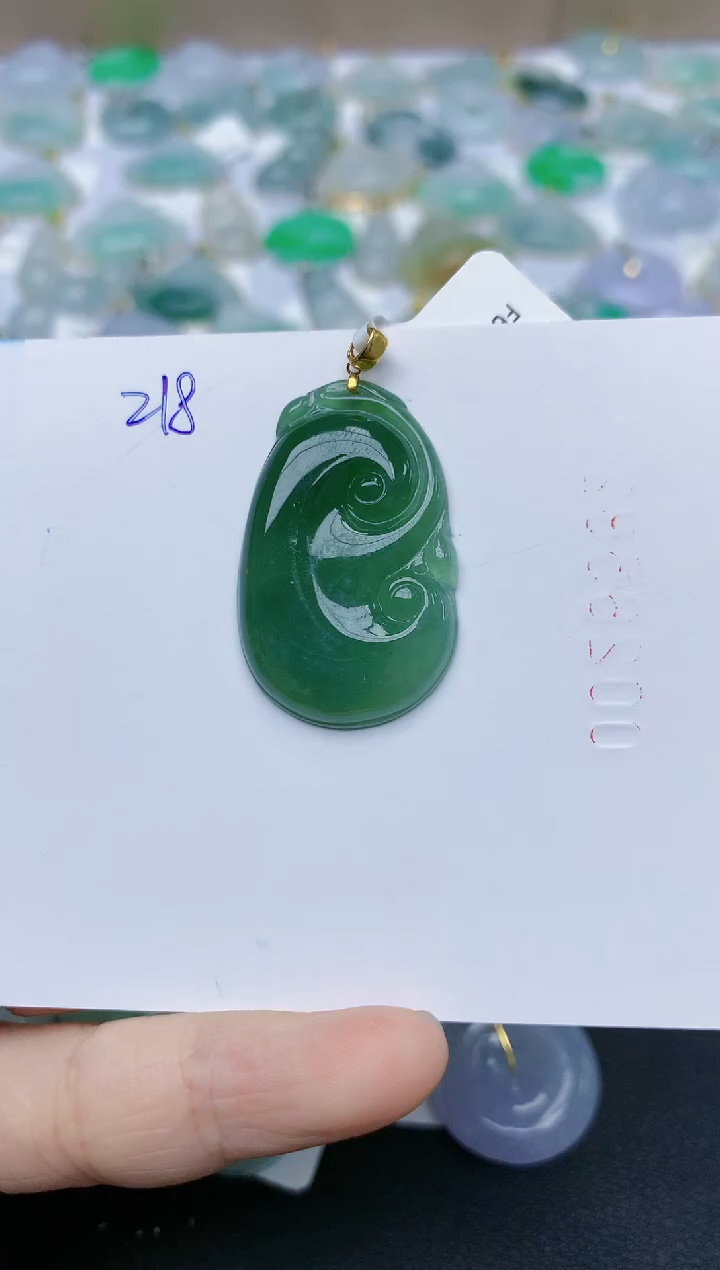 【闪购商品】翡翠颈饰18K金镶嵌天然翡翠A货    