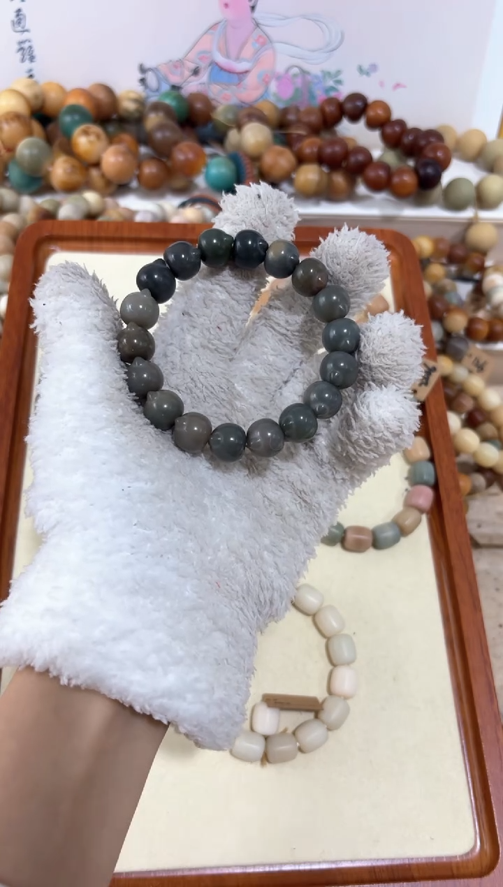 【闪购商品】白玉菩提吊坠猫猫头卡14编号