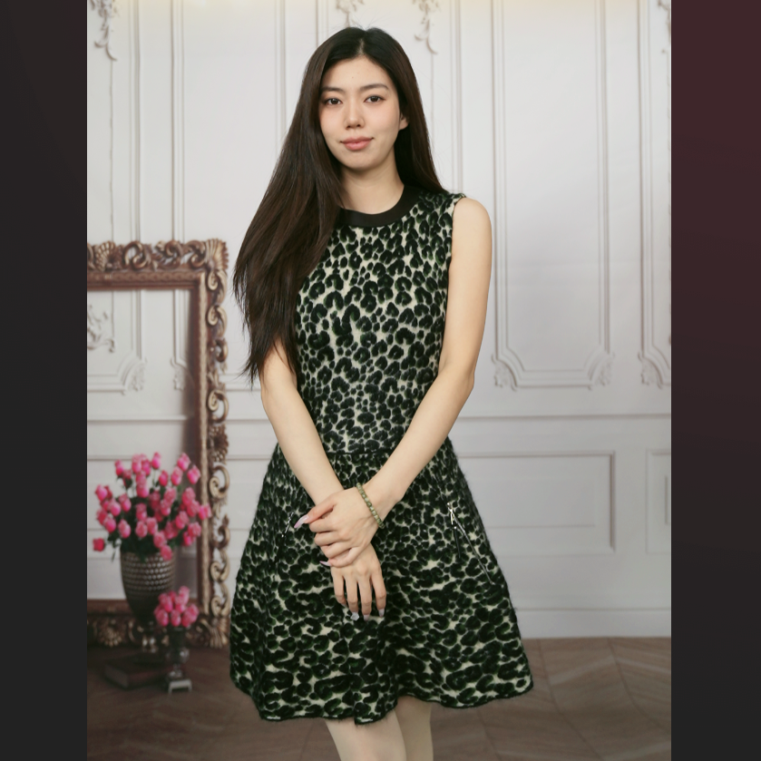 95新 LouisVuitton/路易威登 麦殿/连衣裙xs码/251114KCWYB09