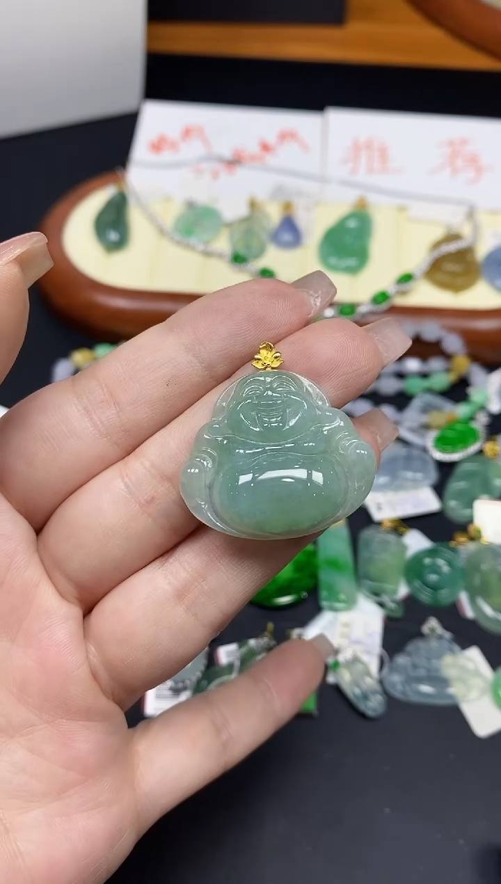 吊坠(不含链)18K金镶嵌翡翠佛公18K金扣镶嵌@@CMT1101-1
