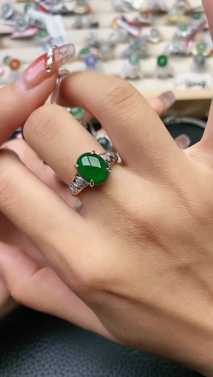 【闪购商品】翡翠戒指银S925镶嵌11111