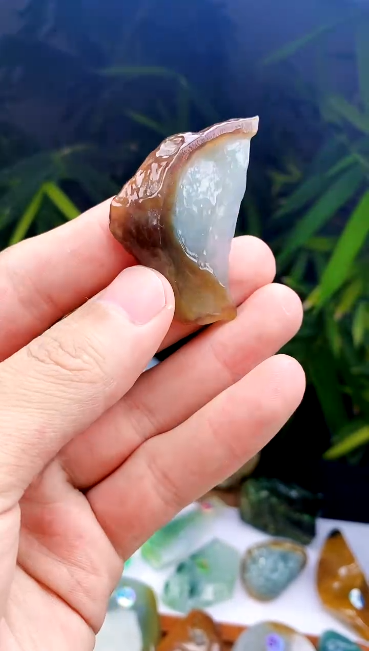 定制翡翠未镶嵌翡翠