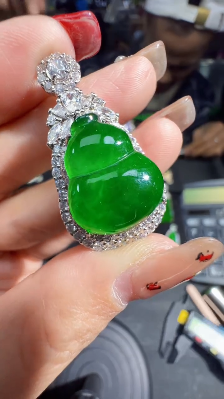 【闪购商品】定制翡翠未镶嵌葫芦商品多样性发货1