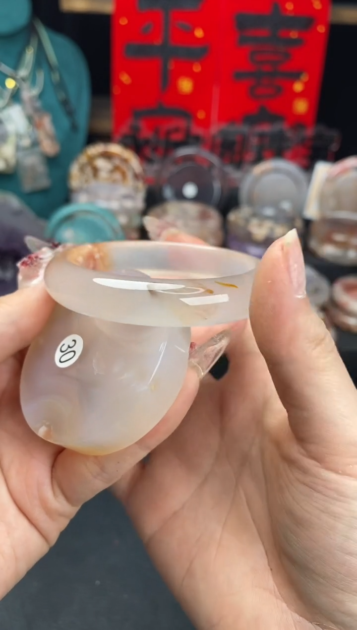 【闪购商品】石英质玉手镯（圆镯）未镶嵌53