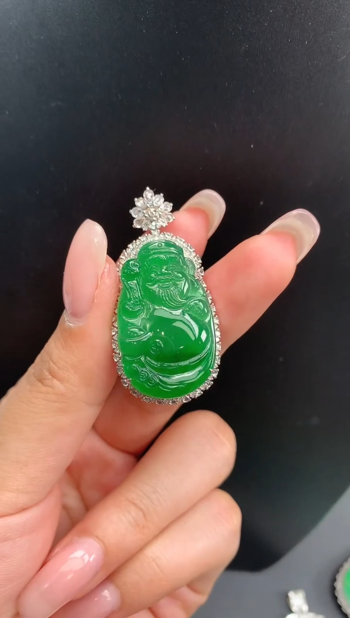 【闪购商品】翡翠颈饰18K金镶嵌财神