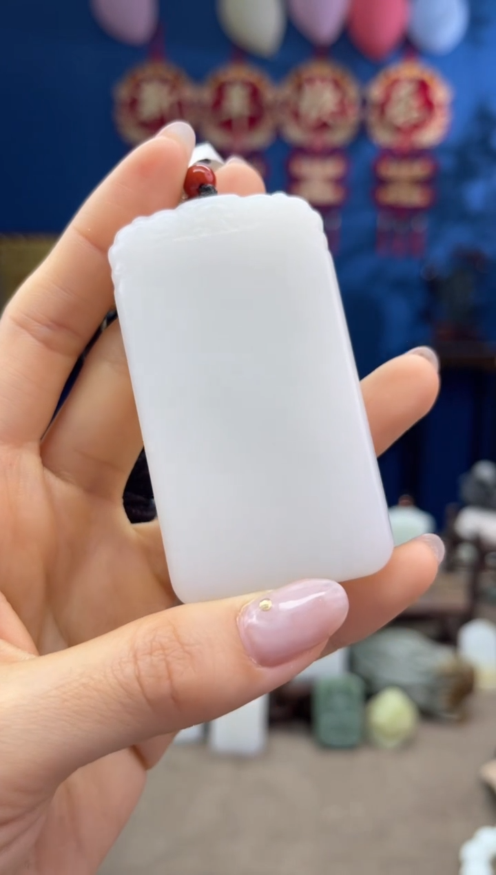 【闪购商品】和田玉颈饰未镶嵌1