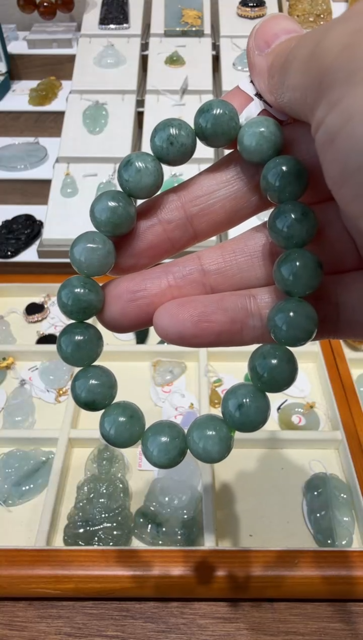 未镶嵌挂件翡翠A货翡翠多样性孤品