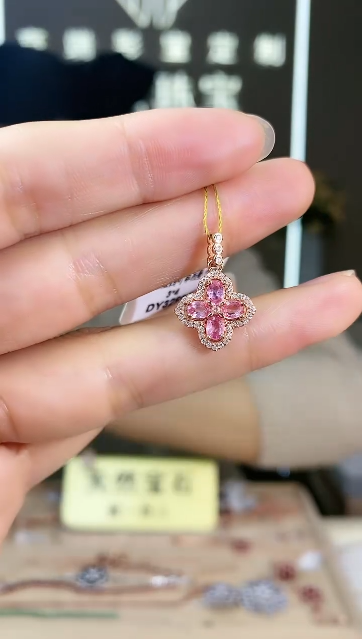 【闪购商品】蓝宝石颈饰银S925镶嵌颈饰