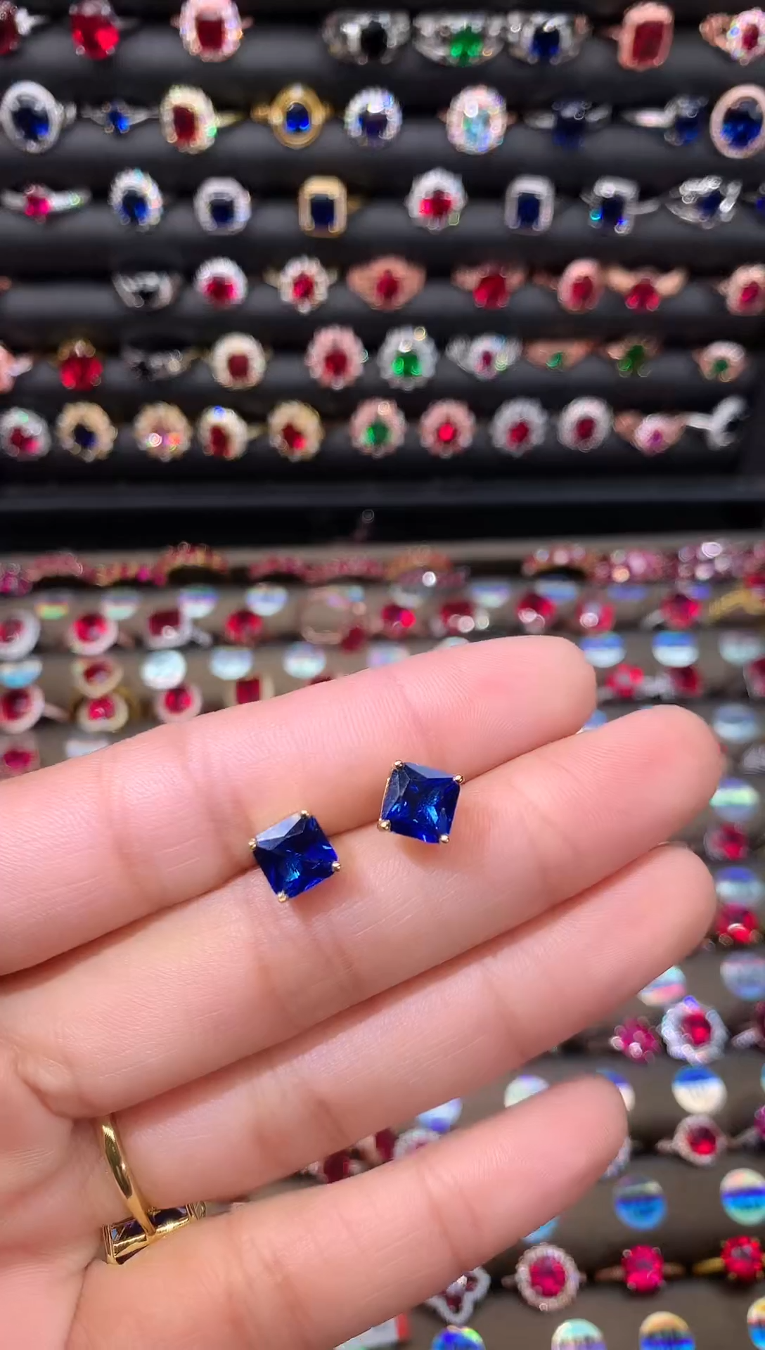 【闪购商品】蓝宝石耳饰银S925镶嵌7金