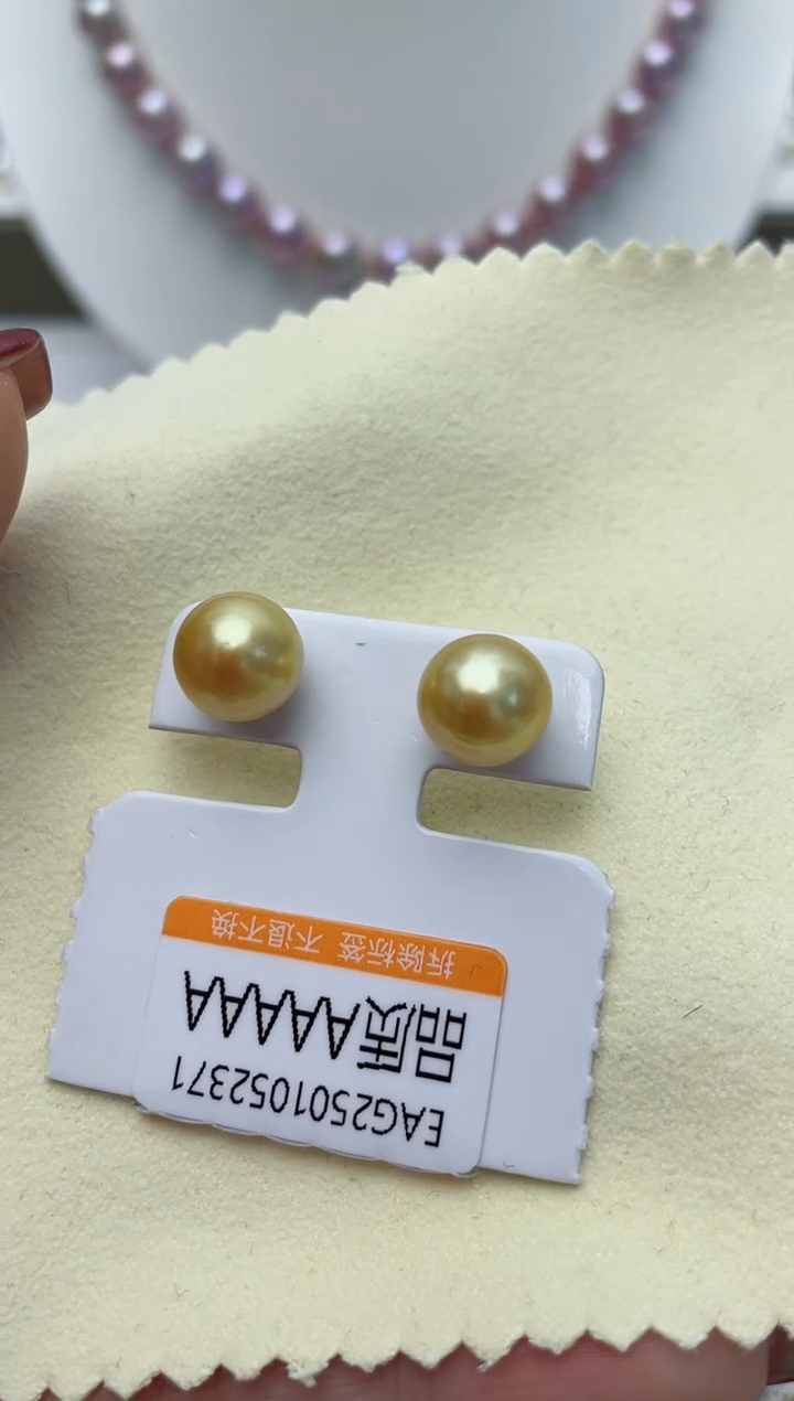 【闪购商品】海水珍珠耳饰18K金镶嵌W28