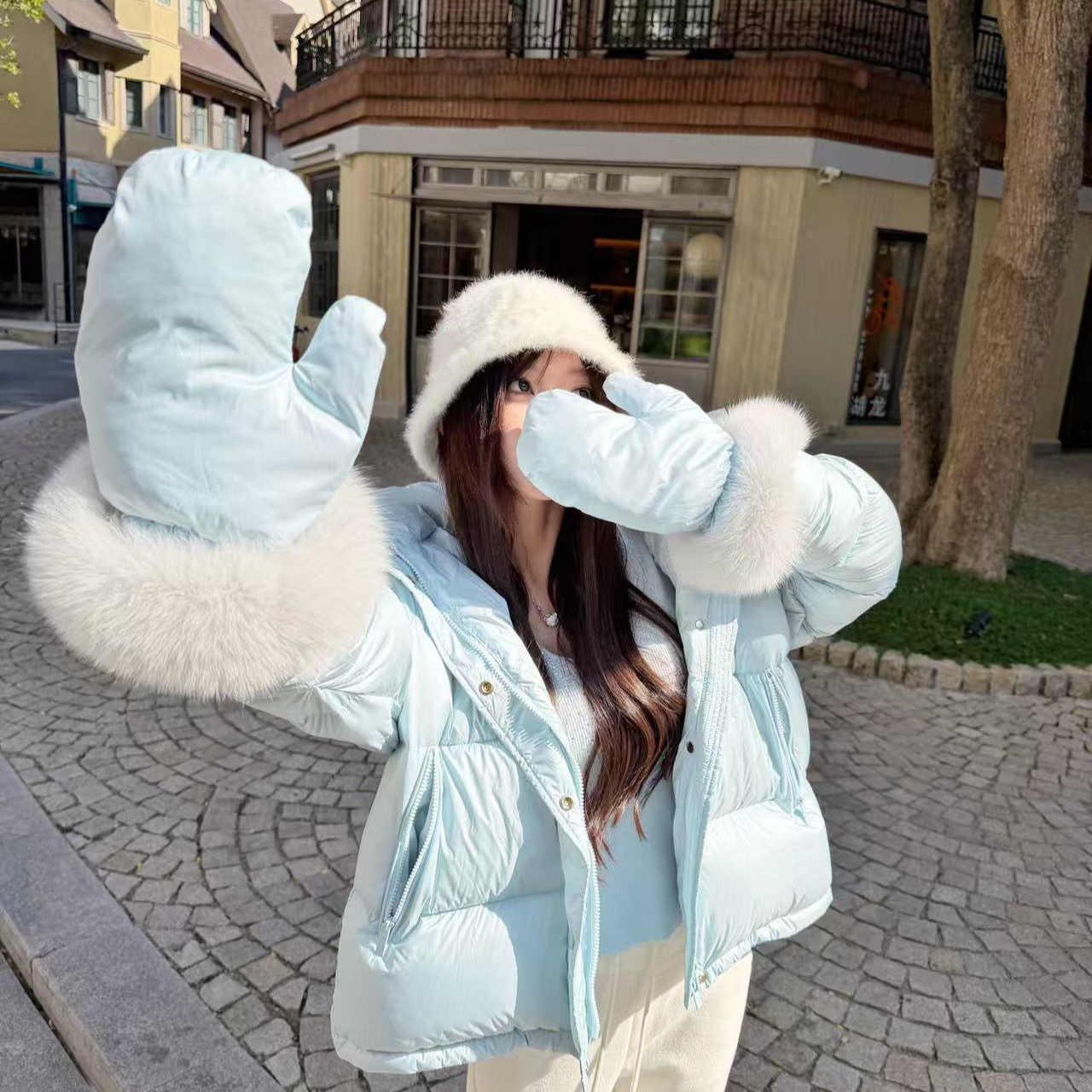 【陶格】休闲大毛领连帽泡芙休闲百搭羽绒外套TG25D4C3622