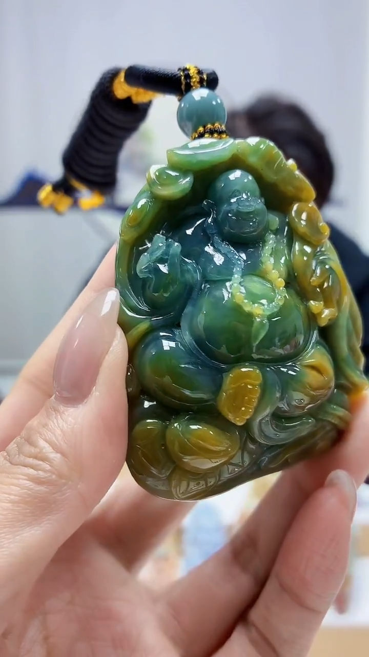 未镶嵌定制翡翠5060MM-毛货挂件91