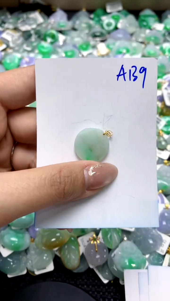 【闪购商品】翡翠颈饰18K金镶嵌1111111111111111