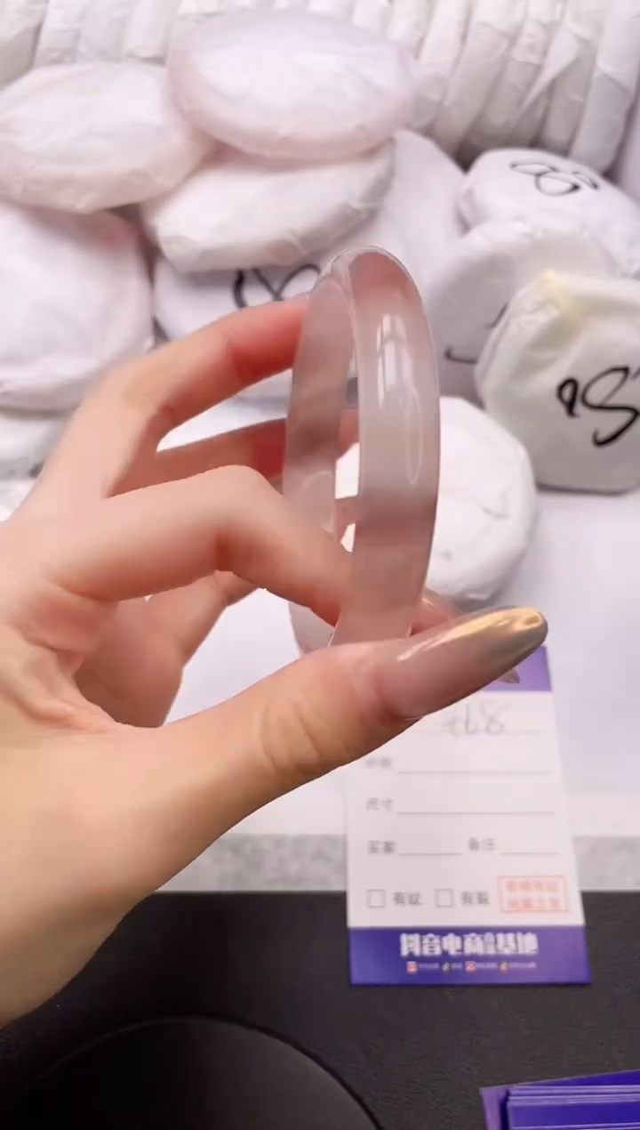 【闪购商品】石英质玉手镯未镶嵌5K468-63