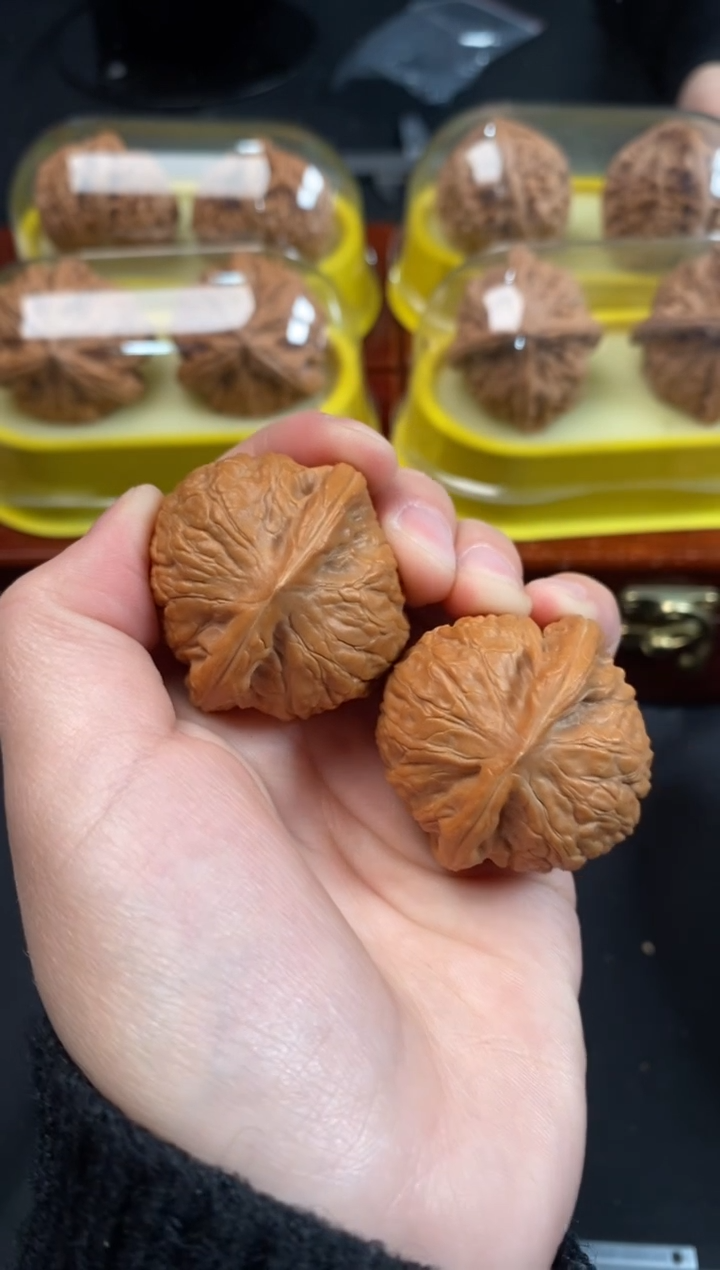 把件文玩核桃C****e乾隆磨38尺A346