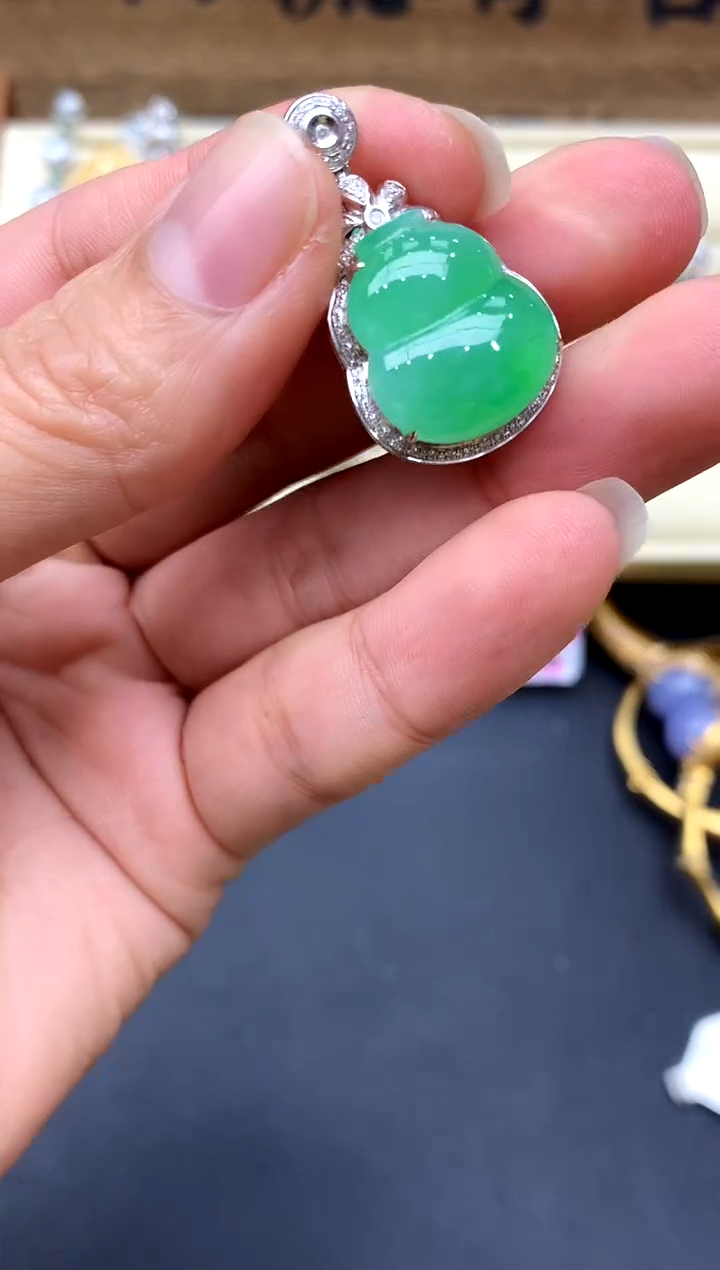 【闪购商品】翡翠颈饰18K金镶嵌404-中国好珍宝