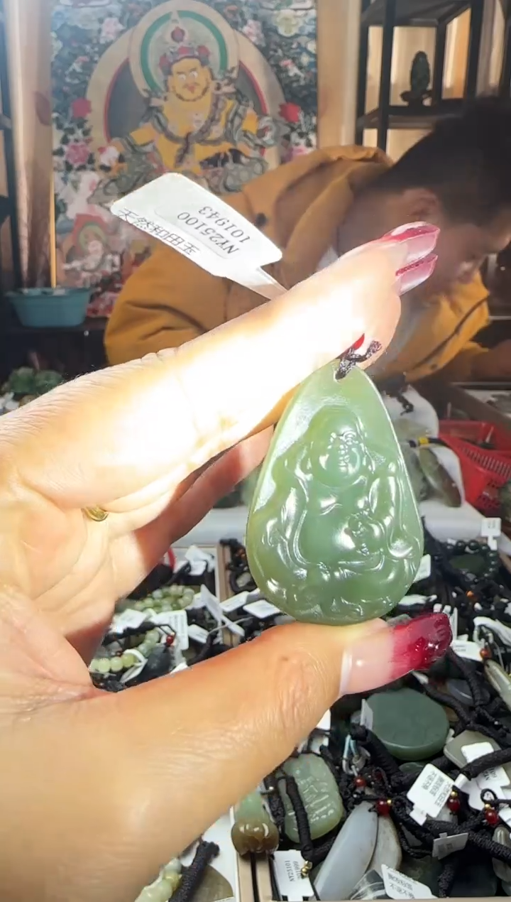 颈饰未镶嵌和田玉3483434