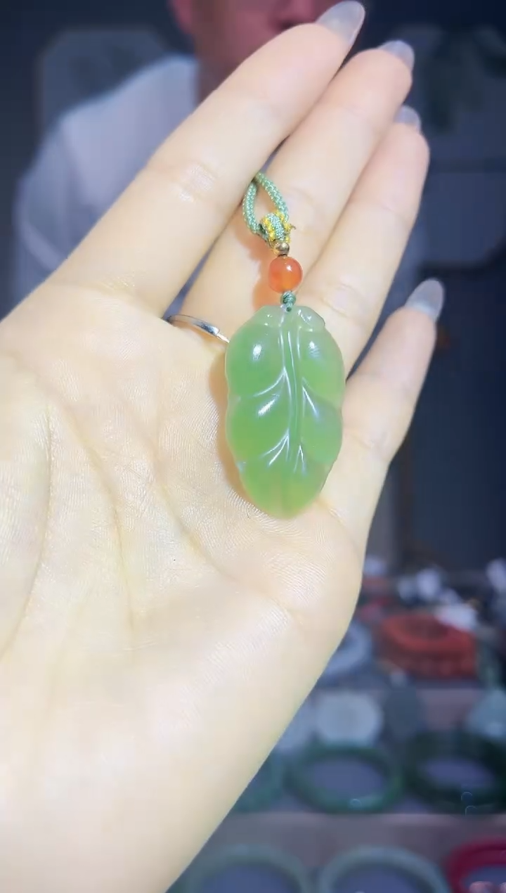 【闪购商品】和田玉颈饰未镶嵌AA多样性发货 拍一发一