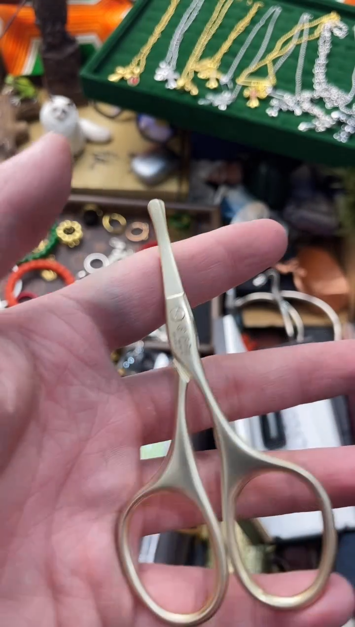 【闪购商品】瓷片新永华世家小舅子家208