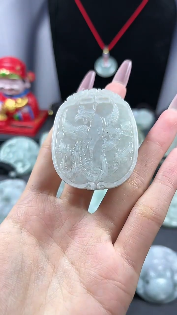 【闪购商品】翡翠颈饰未镶嵌喜鹊