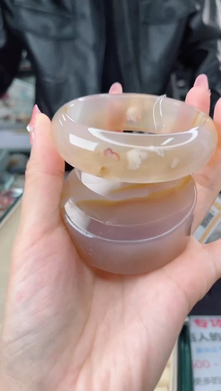 【闪购商品】石英质玉手镯未镶嵌60圈口（赠品镯心）3600267