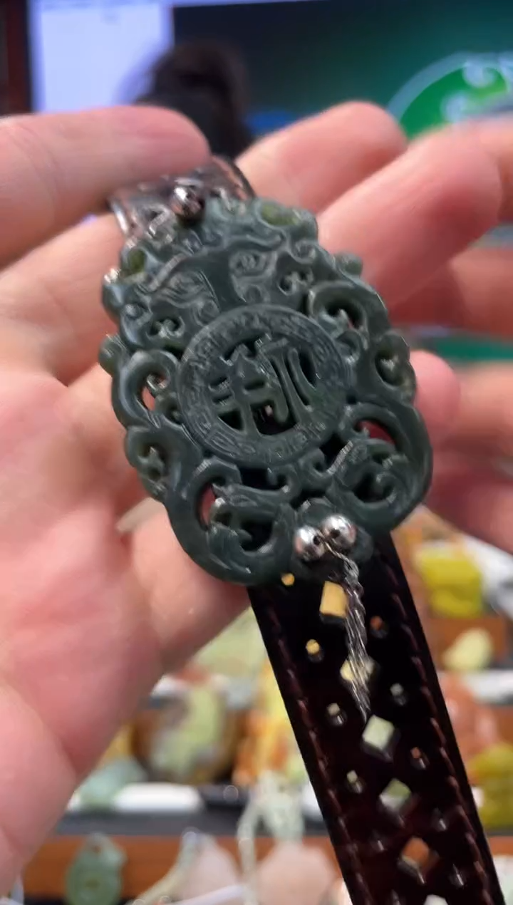 【闪购商品】和田玉手牌未镶嵌·多样性发货*拍一发一