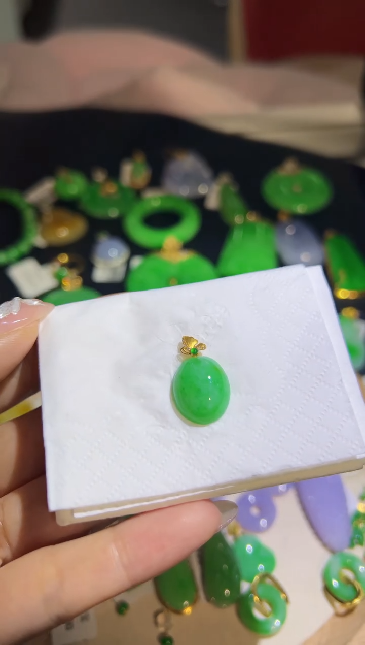 【闪购商品】翡翠颈饰18K金镶嵌Q缅料A货翡翠/支持复检/一件