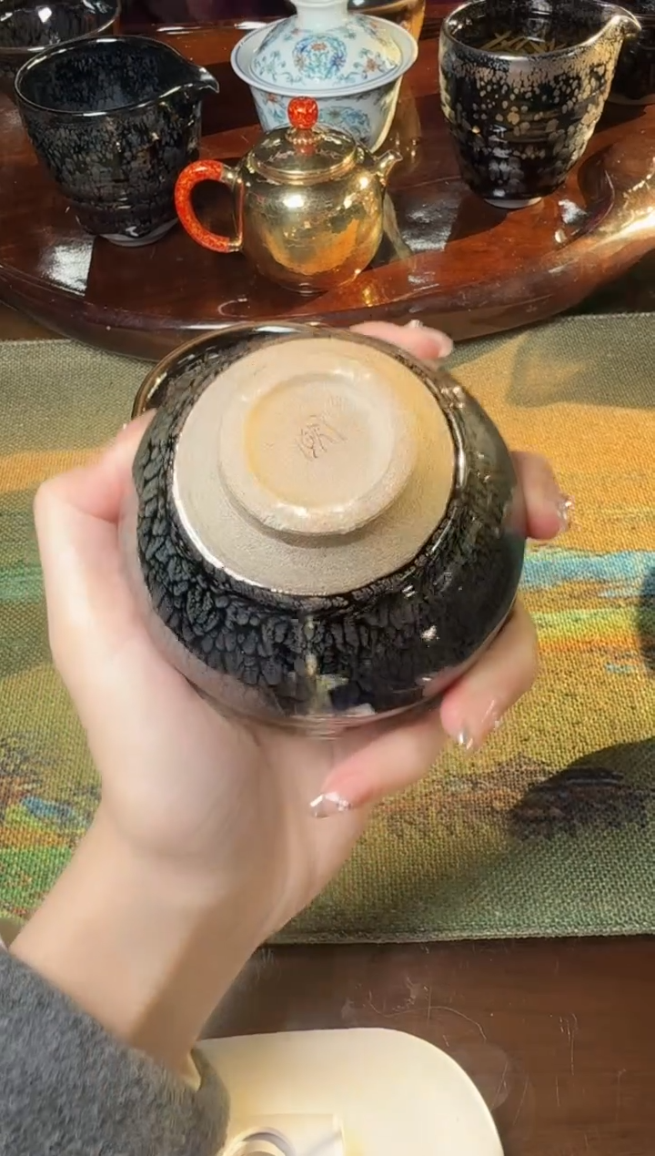 茶盏阙梅娇水墨牡丹12