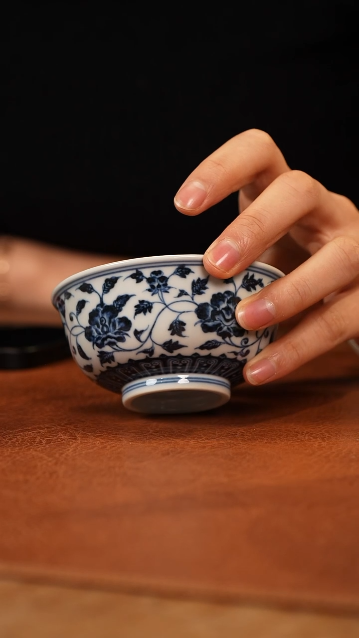 【闪购商品】杯丰雅赏玩缠枝莲